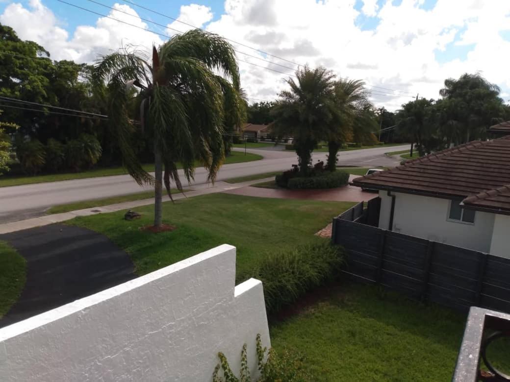Spanish Style House - Free Parking Miami Exterior photo